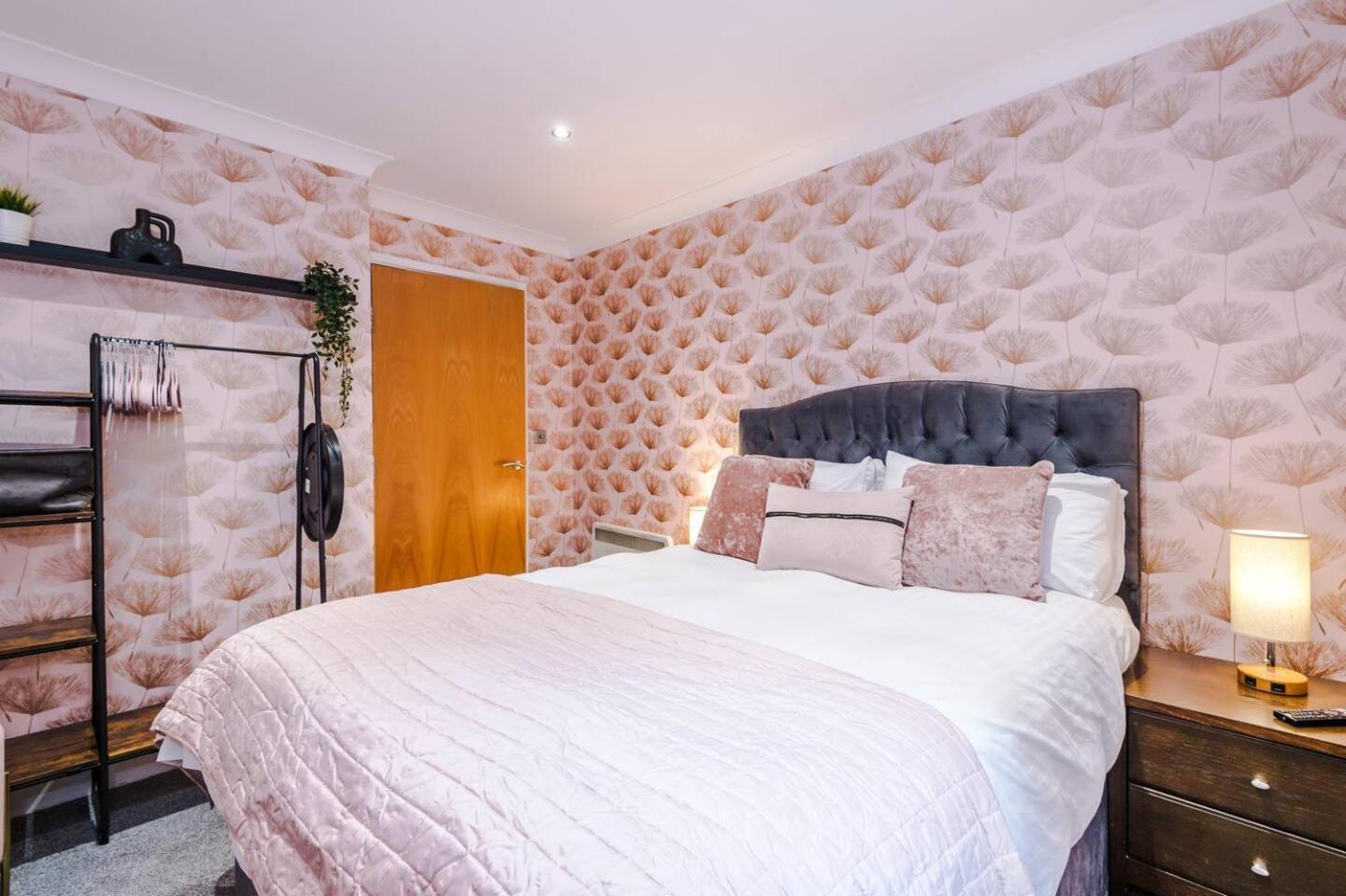 Cosy Central Flat, Ultimate Comfort & Best Sleep! Sheffield Esterno foto